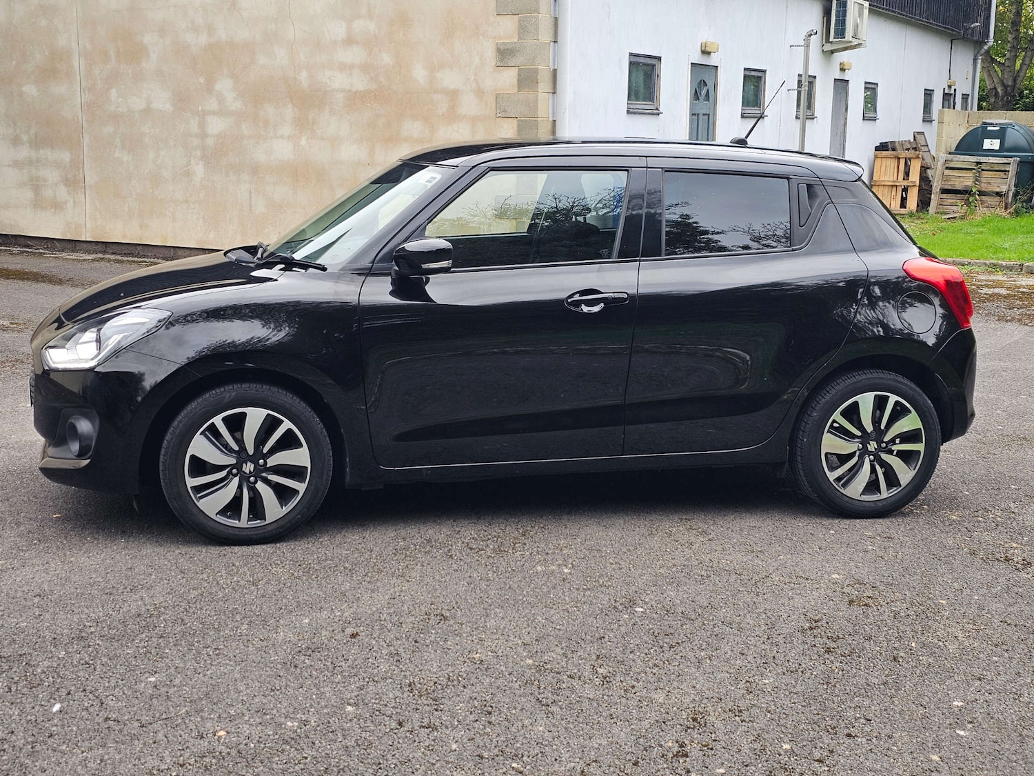 Used Suzuki Swift 2019 for sale - 76209976: Photo 14