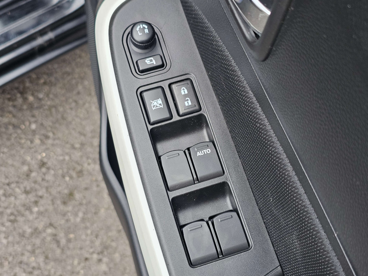 Used Suzuki Swift 2019 for sale - 76209976: Photo 22