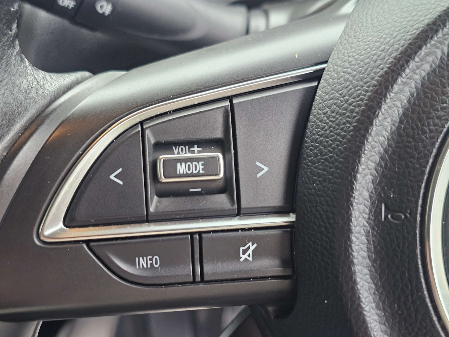 Used Suzuki Swift 2019 for sale - 76209976: Photo 26