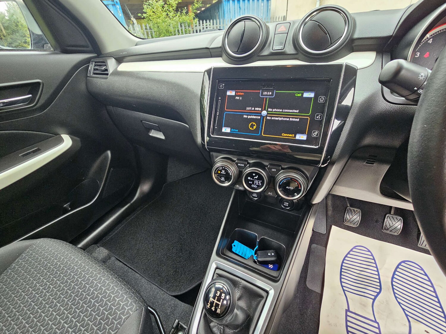 Used Suzuki Swift 2019 for sale - 76209976: Photo 31