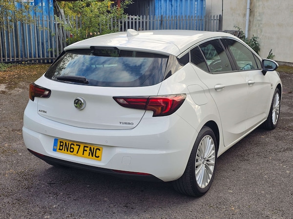 Used Vauxhall Astra 2017 for sale - 76296845: Photo 8