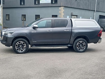 Used Toyota Hilux 2021 for sale - 79476437: Photo