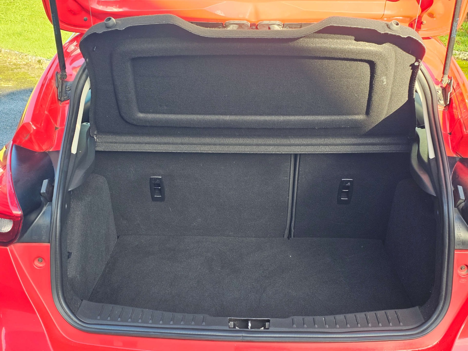 Used Ford Focus 2015 for sale - 76669809: Photo 10