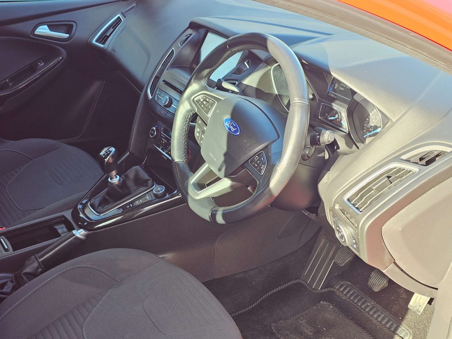 Used Ford Focus 2015 for sale - 76669809: Photo 22