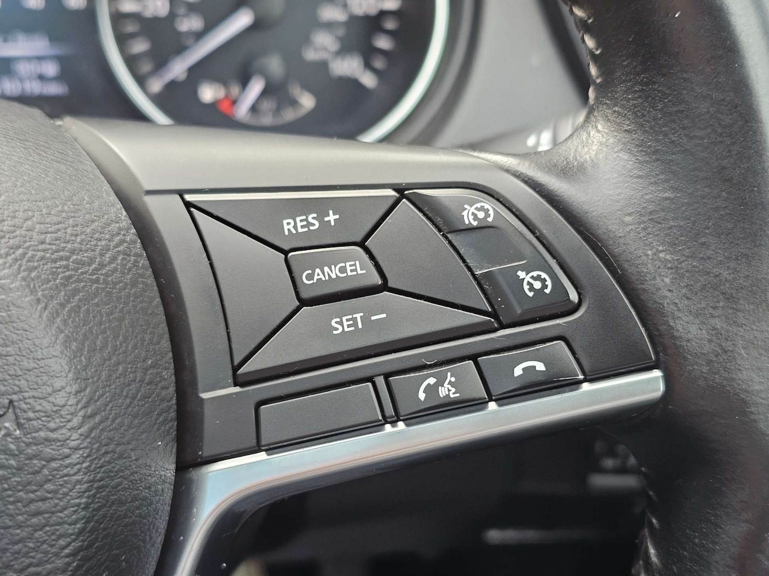 Used Nissan Qashqai 2017 for sale - 77409038: Photo 30