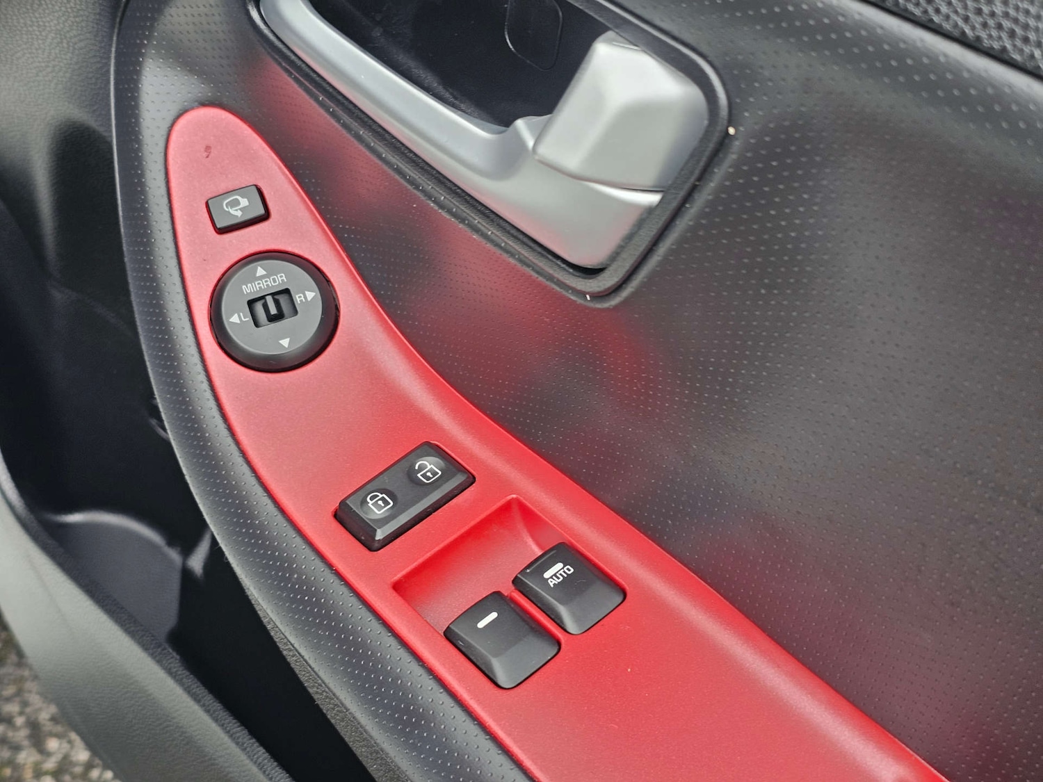 Used Kia Picanto 2016 for sale - 77903025: Photo 17