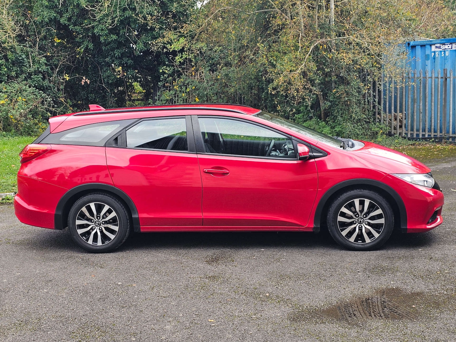 Used Honda Civic 2014 for sale - 76507190: Photo 2