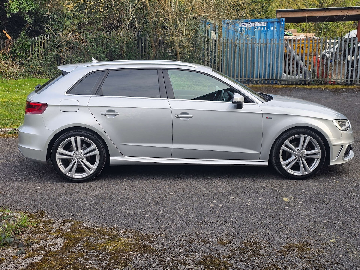 Used Audi A3 2014 for sale - 77991960: Photo 2