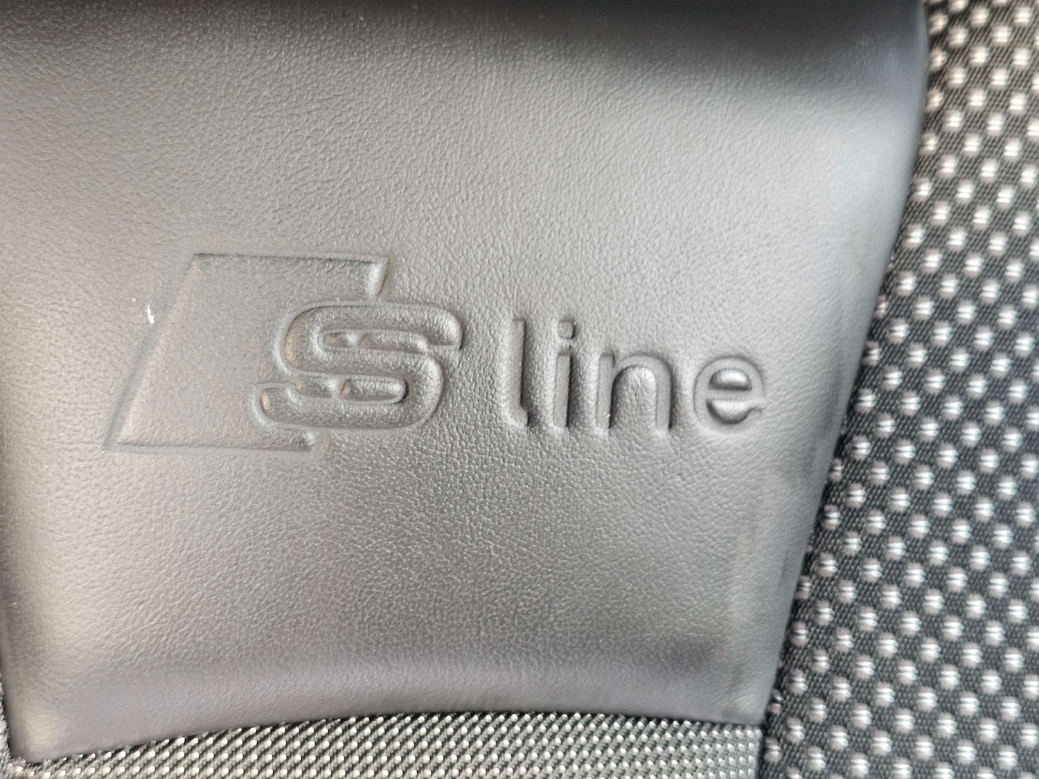 Used Audi A3 2014 for sale - 77991960: Photo 28