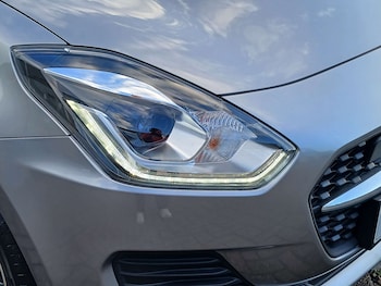 Used Suzuki Swift 2021 for sale - 78571886: Photo