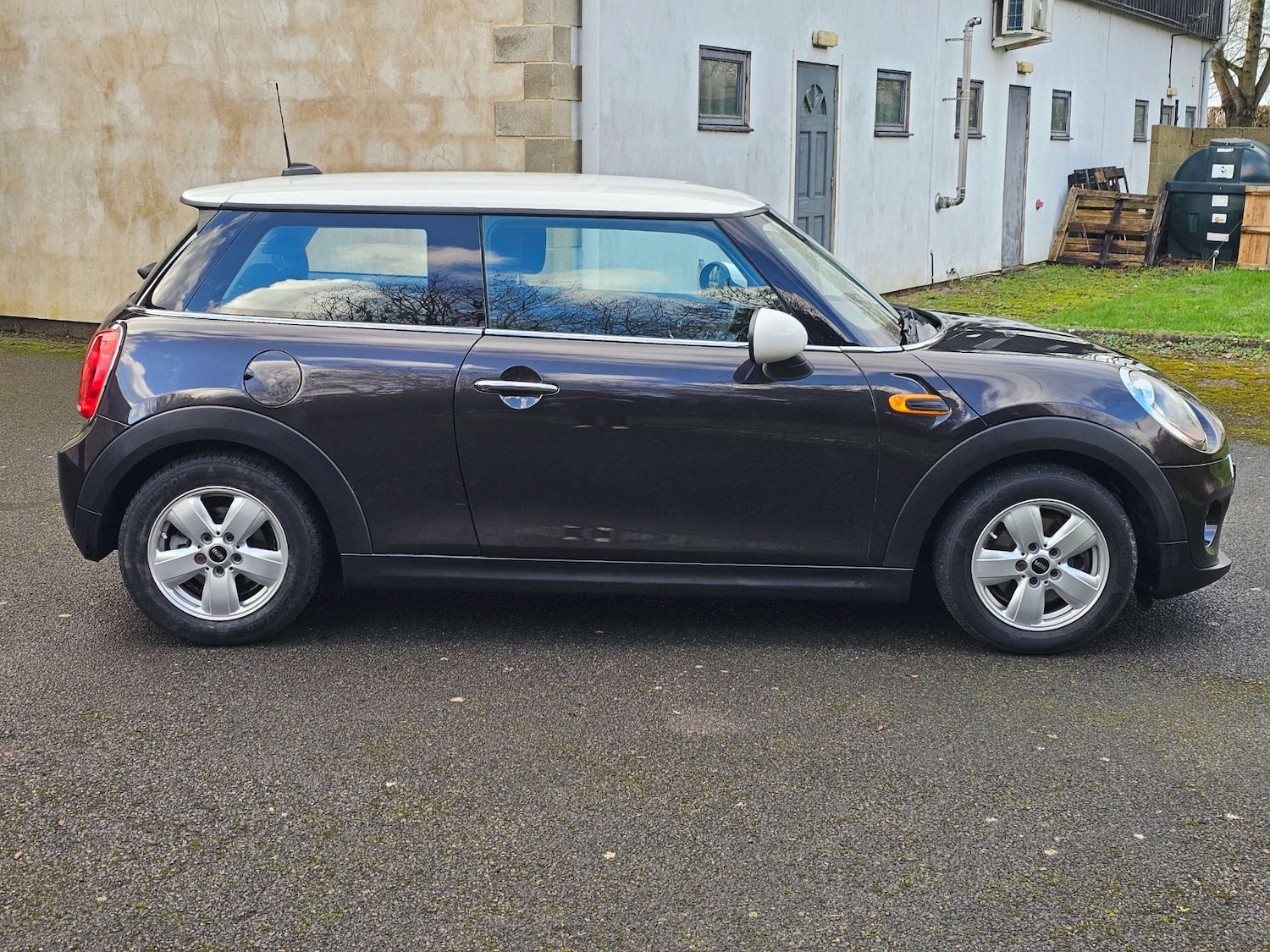 Used MINI Hatch 2015 for sale - 77237220: Photo 2