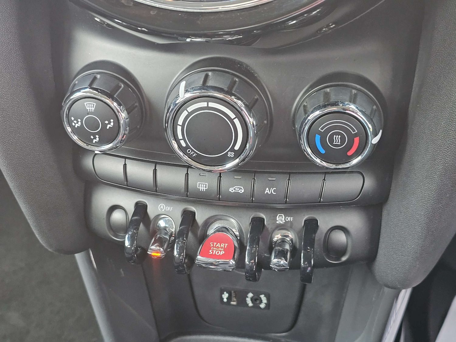 Used MINI Hatch 2015 for sale - 77237220: Photo 27