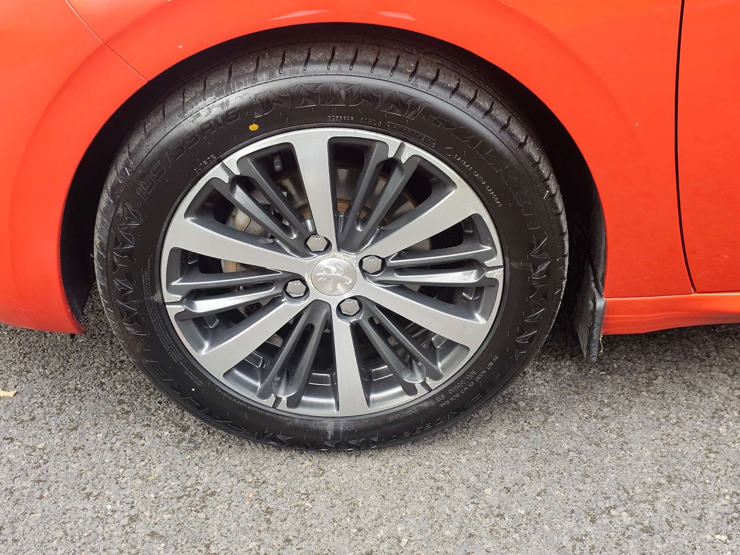 Used Peugeot 208 2016 for sale - 76126189: Photo 20