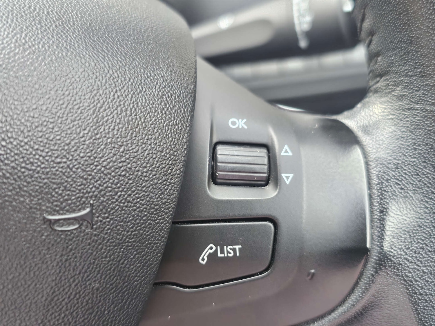Used Peugeot 208 2016 for sale - 76126189: Photo 33