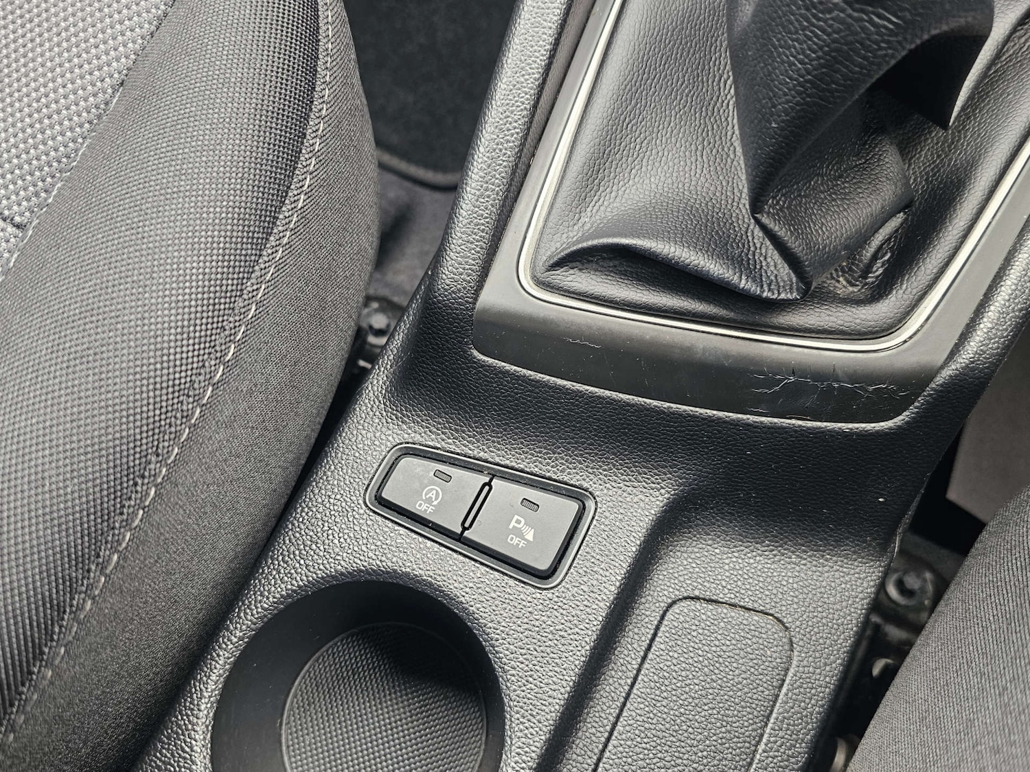 Used Hyundai i20 2019 for sale - 77903032: Photo 27