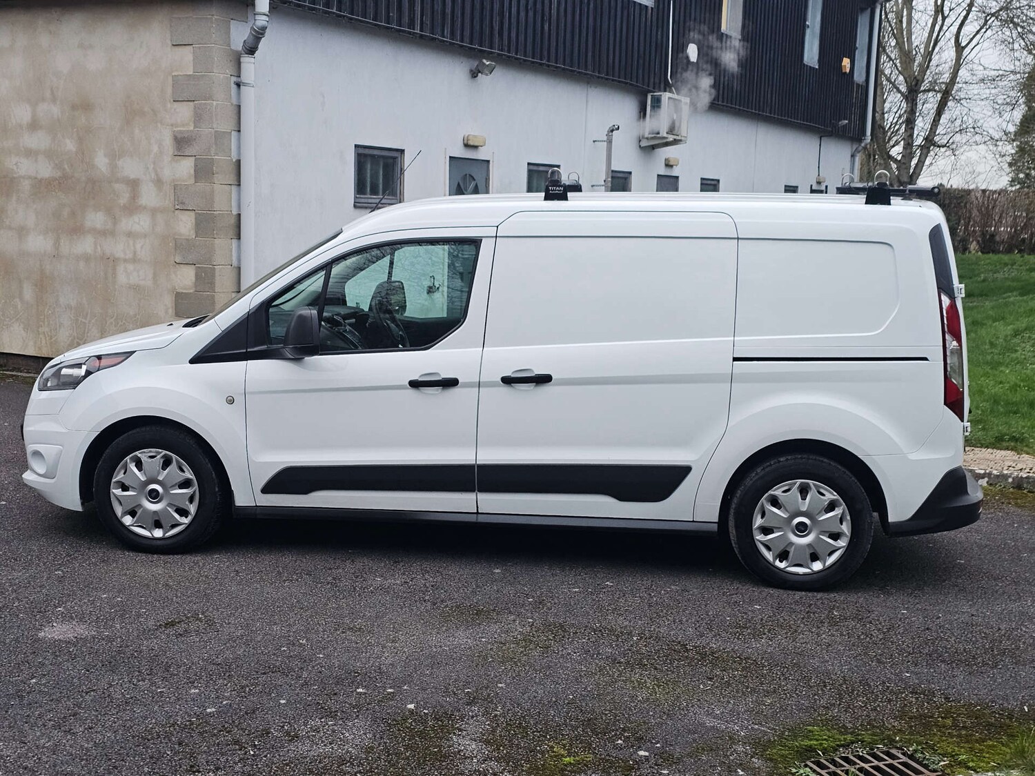 Used Ford Transit Connect 2017 for sale - 77583929: Photo 10