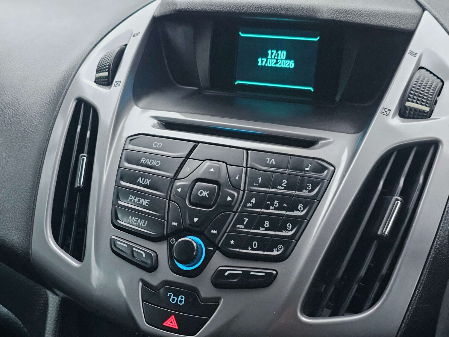 Used Ford Transit Connect 2017 for sale - 77583929: Photo 24