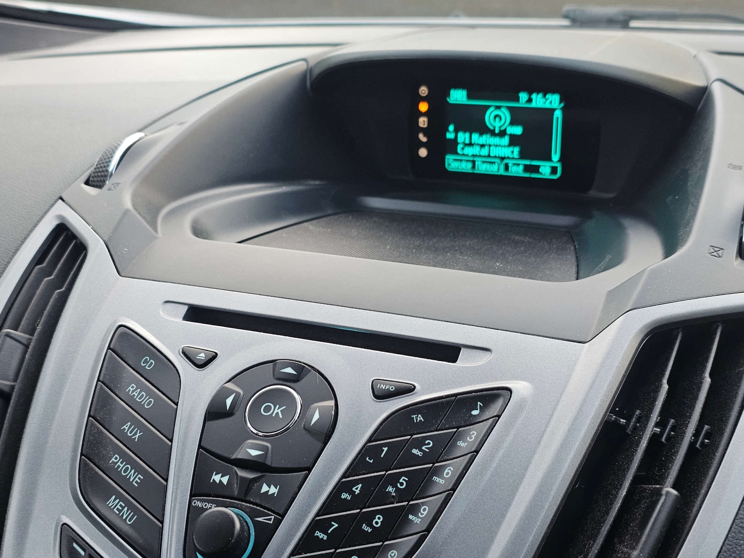 Used Ford C-Max 2015 for sale - 76934875: Photo 20