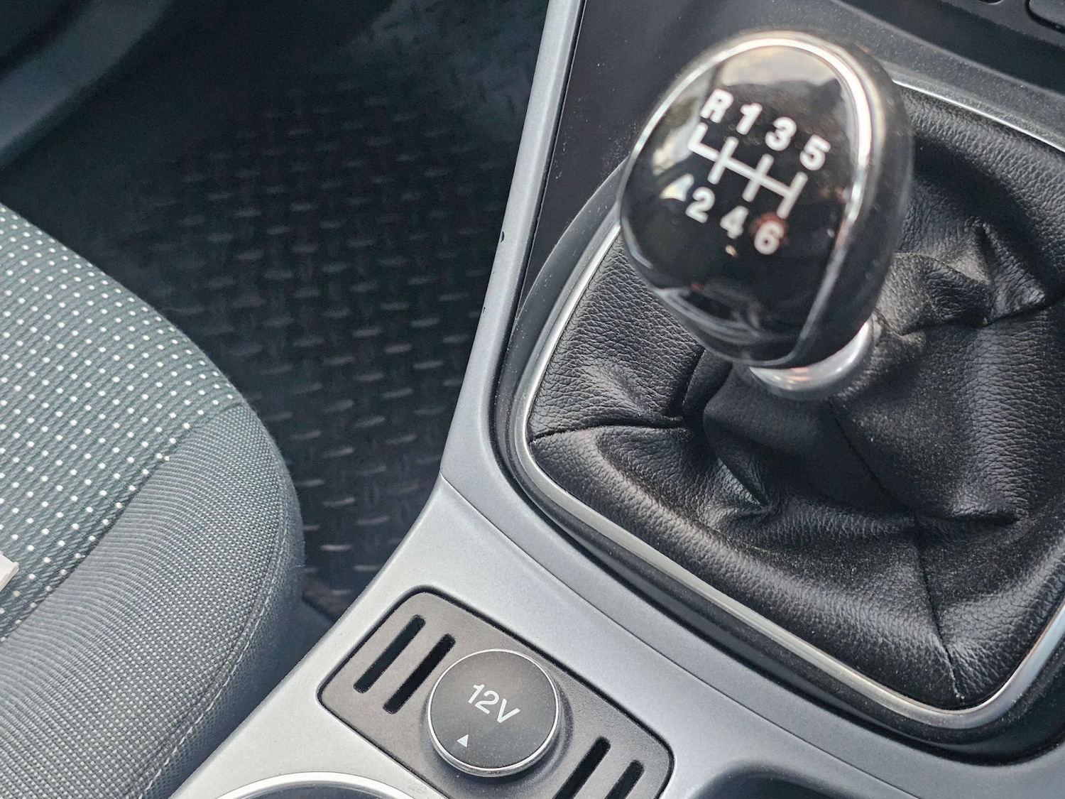 Used Ford C-Max 2015 for sale - 76934875: Photo 23