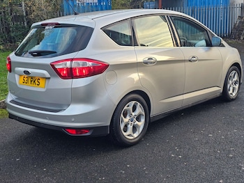 Used Ford C-Max 2015 for sale - 76934875: Photo