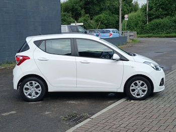 Used Hyundai i10 2017 for sale - 78926501: Photo