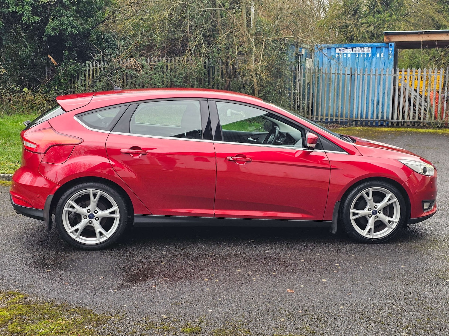 Used Ford Focus 2015 for sale - 77635561: Photo 2