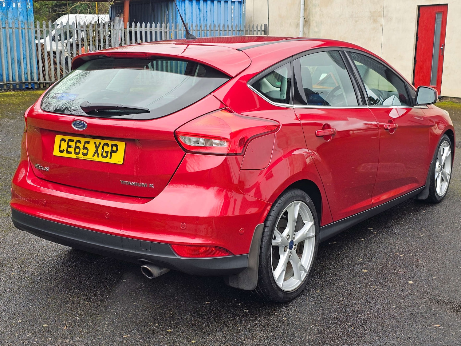 Used Ford Focus 2015 for sale - 77635561: Photo 3