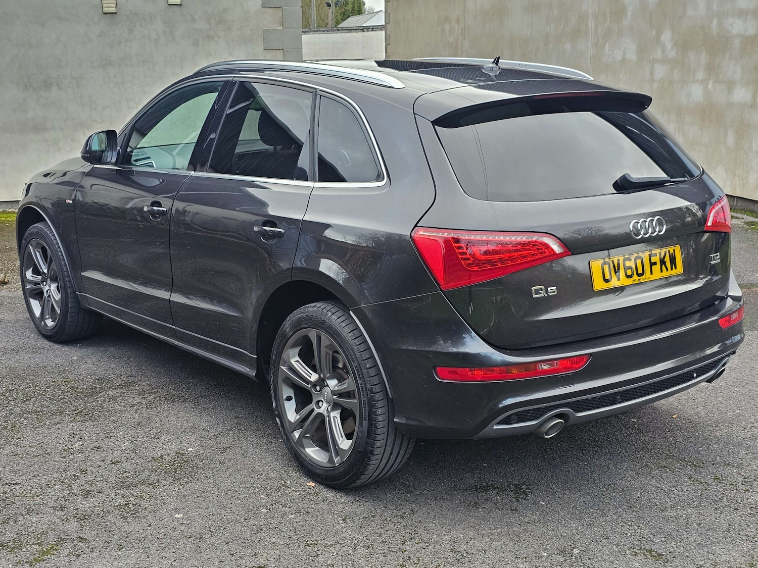 Used Audi Q5 2010 for sale - 76511120: Photo 12