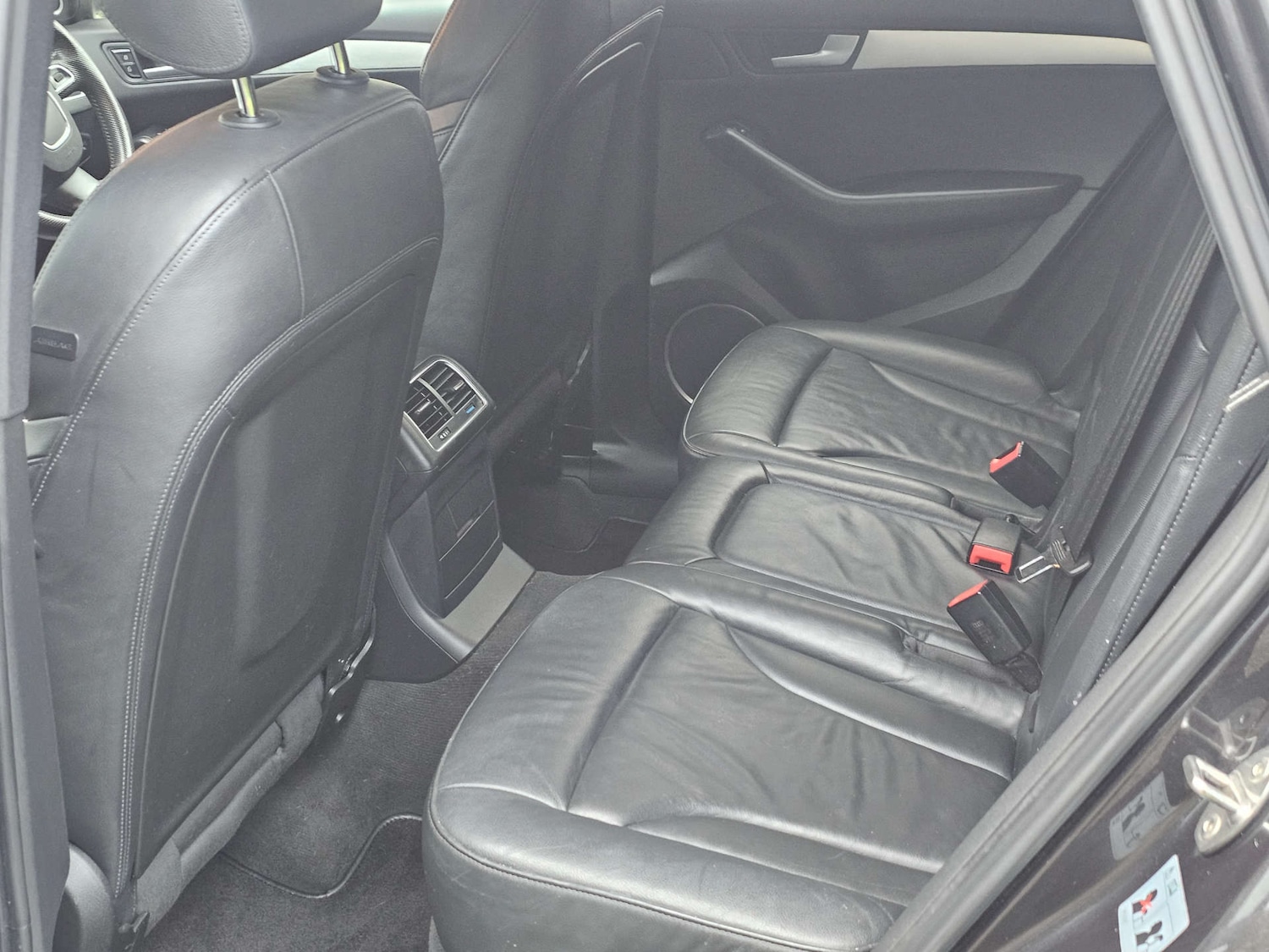 Used Audi Q5 2010 for sale - 76511120: Photo 19