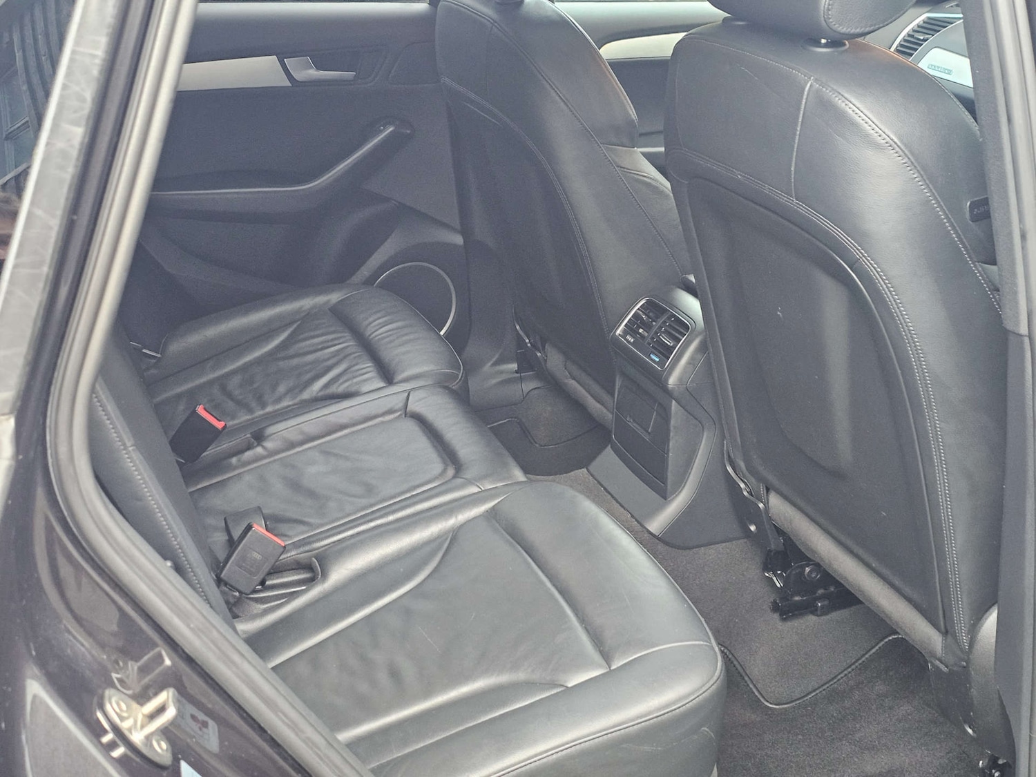 Used Audi Q5 2010 for sale - 76511120: Photo 21