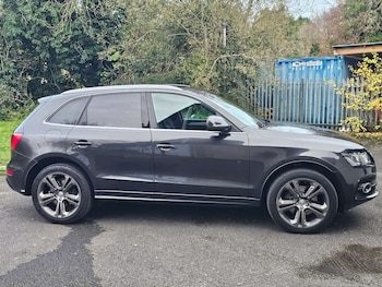 Used Audi Q5 2010 for sale - 76511120: Photo