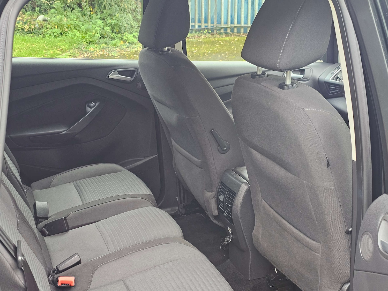 Used Ford C-Max 2016 for sale - 76493608: Photo 16