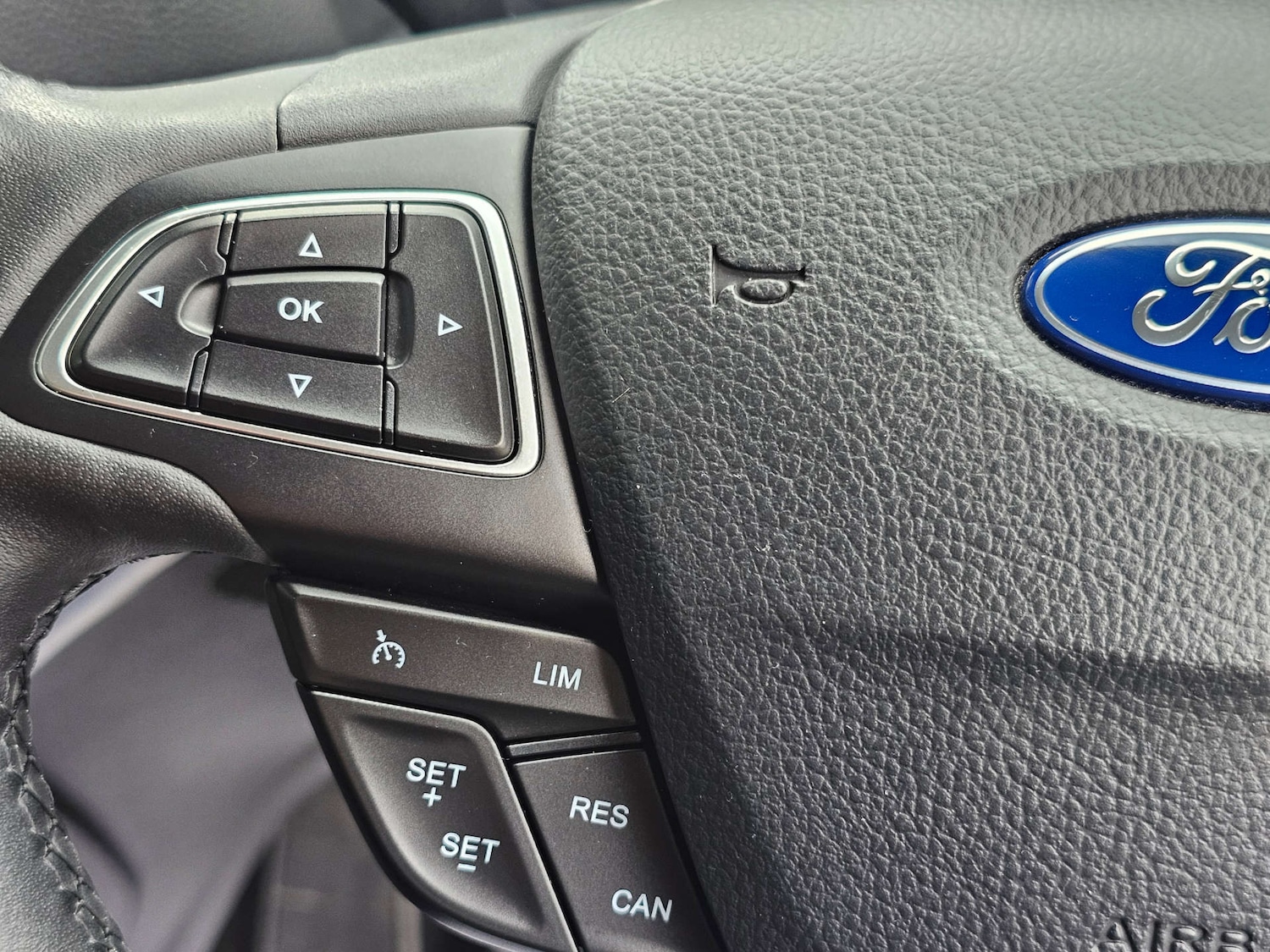 Used Ford C-Max 2016 for sale - 76493608: Photo 25