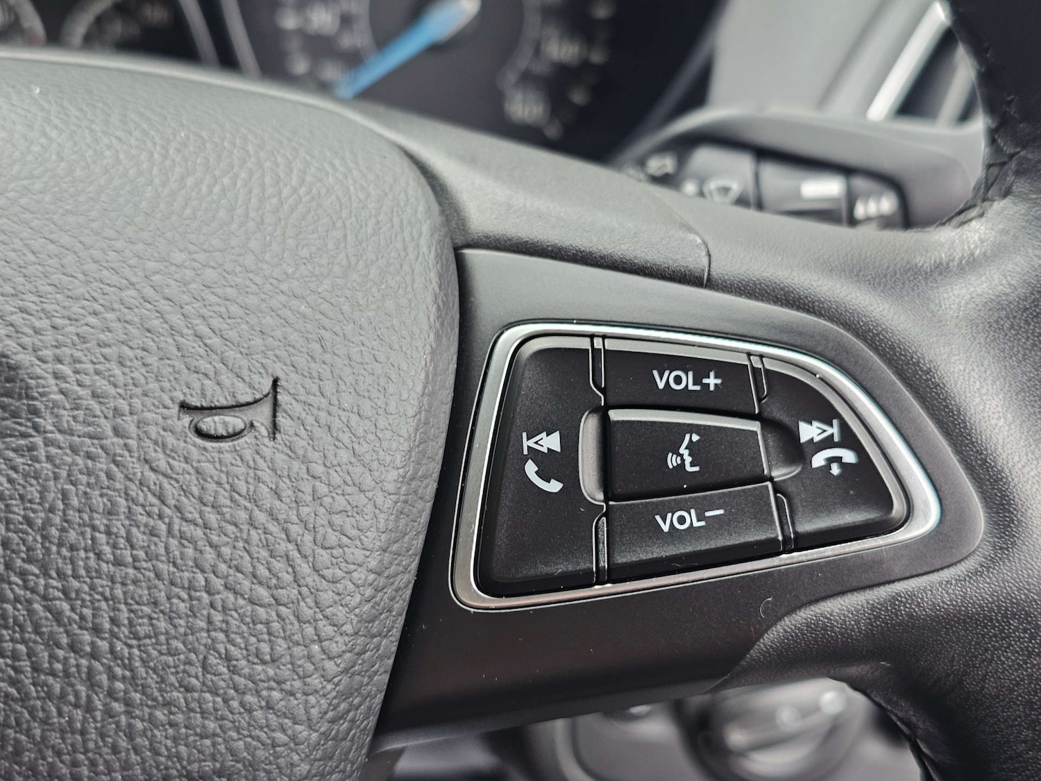 Used Ford C-Max 2016 for sale - 76493608: Photo 26