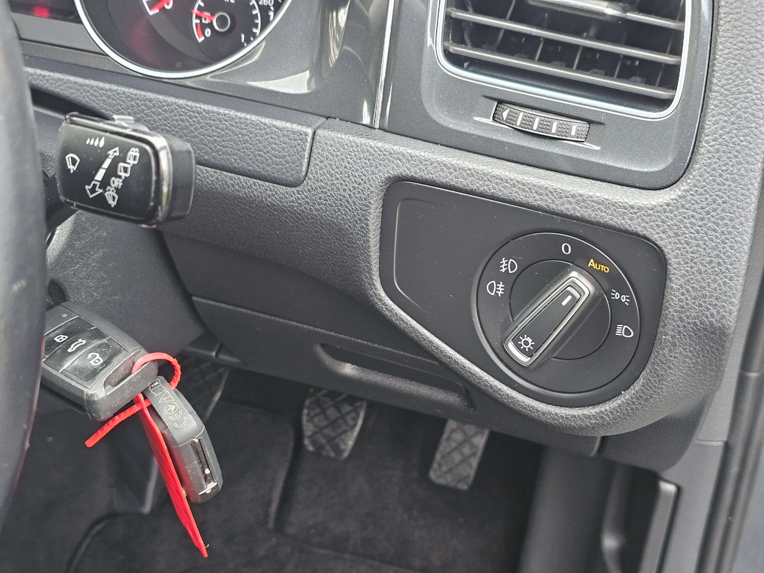 Used Volkswagen Golf 2019 for sale - 77288553: Photo 25