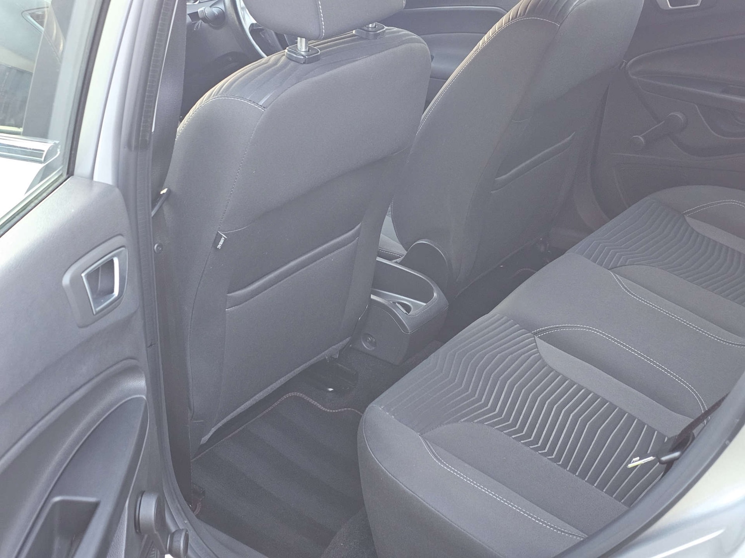 Used Ford Fiesta 2015 for sale - 77926986: Photo 14