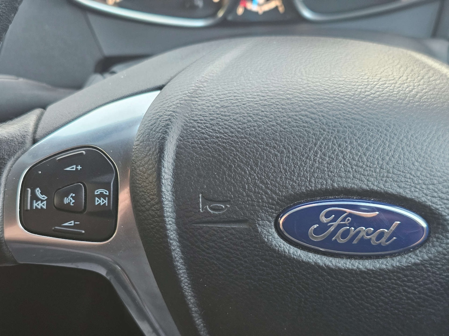 Used Ford Fiesta 2015 for sale - 77926986: Photo 28