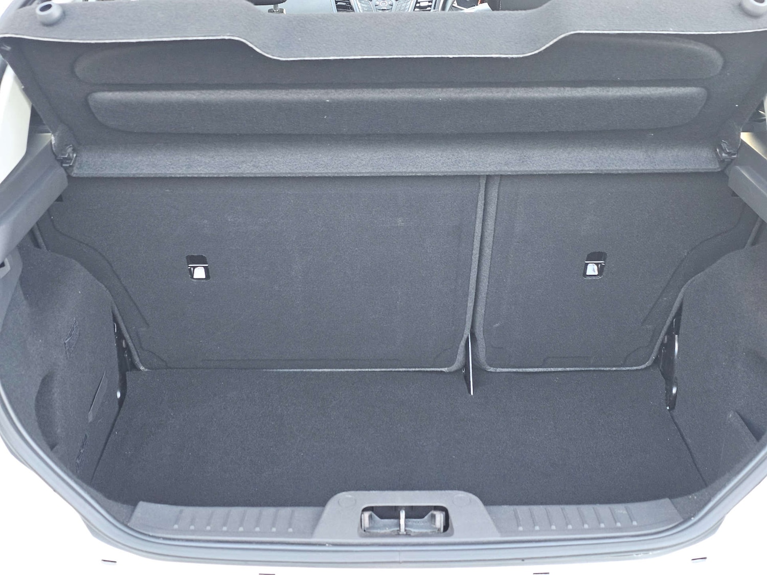 Used Ford Fiesta 2015 for sale - 77926986: Photo 9