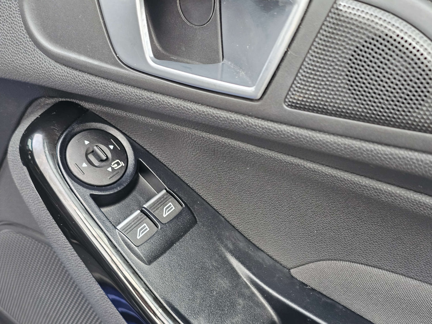 Used Ford Fiesta 2017 for sale - 76859422: Photo 19