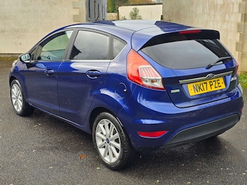 Used Ford Fiesta 2017 for sale - 76859422: Photo