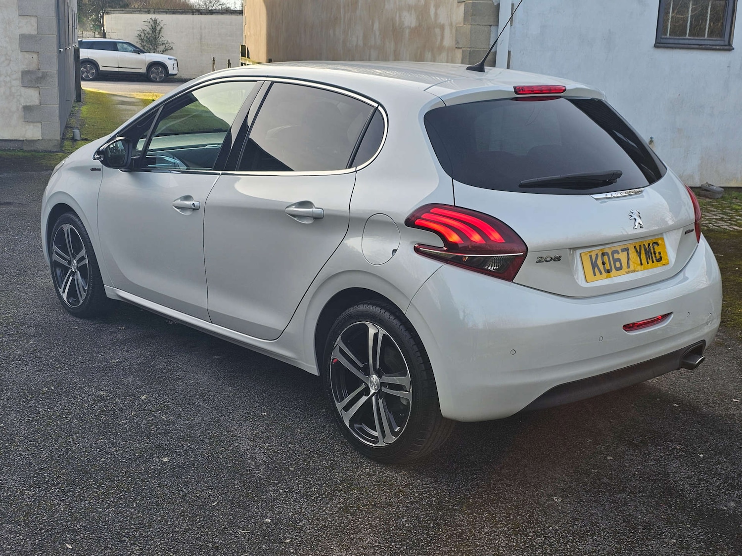 Used Peugeot 208 2018 for sale - 77562673: Photo 11