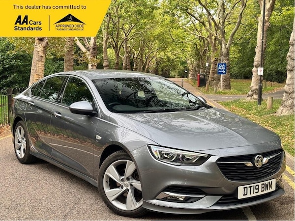 Used Vauxhall Insignia 2019 for sale - 76179653: Photo 1