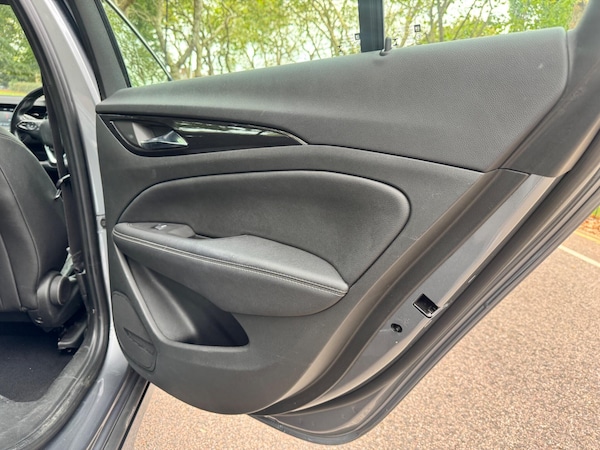 Used Vauxhall Insignia 2019 for sale - 76179653: Photo 20