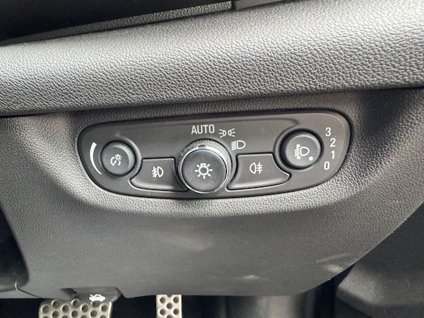 Used Vauxhall Insignia 2019 for sale - 76179653: Photo 24