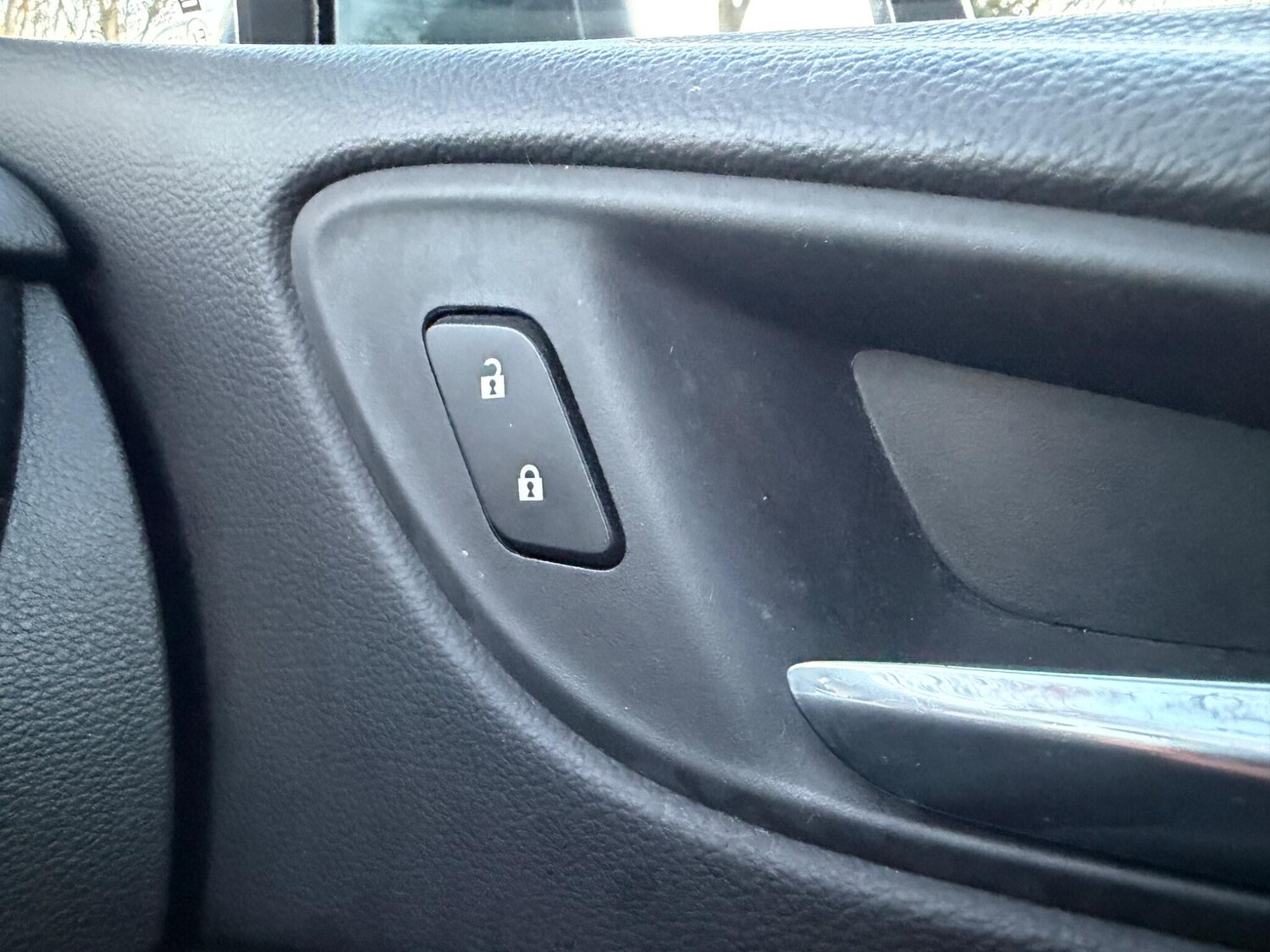 Used Vauxhall Astra for sale - 77737781: Photo 23