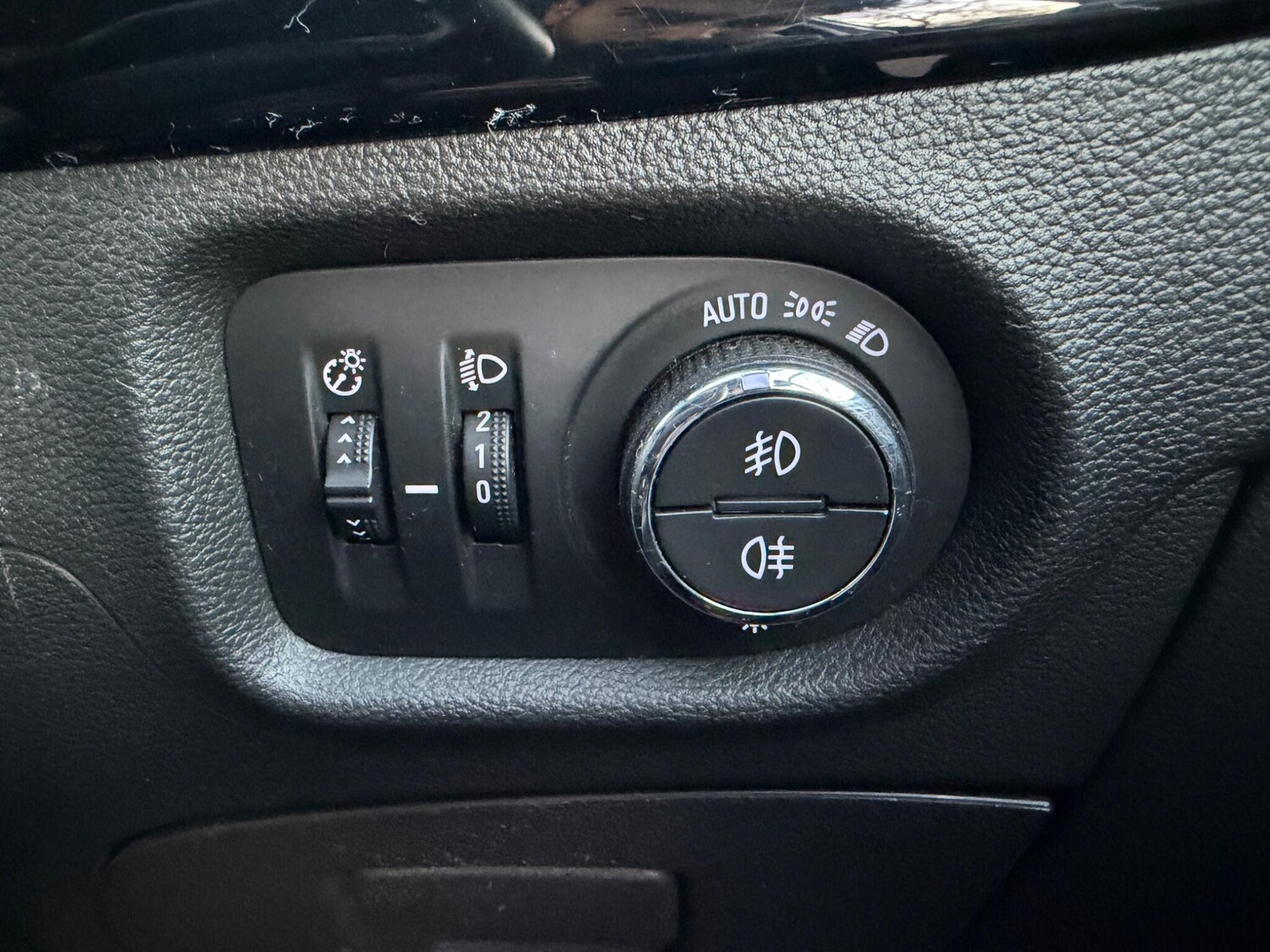 Used Vauxhall Astra for sale - 77737781: Photo 24