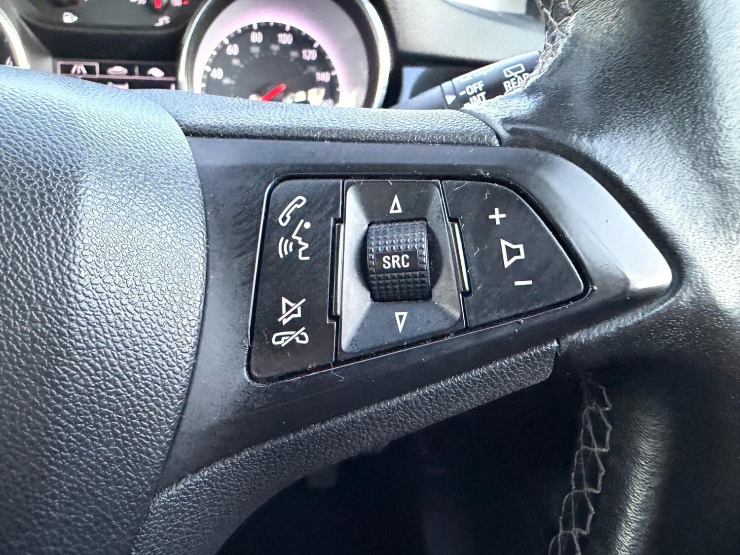 Used Vauxhall Astra for sale - 77737781: Photo 26