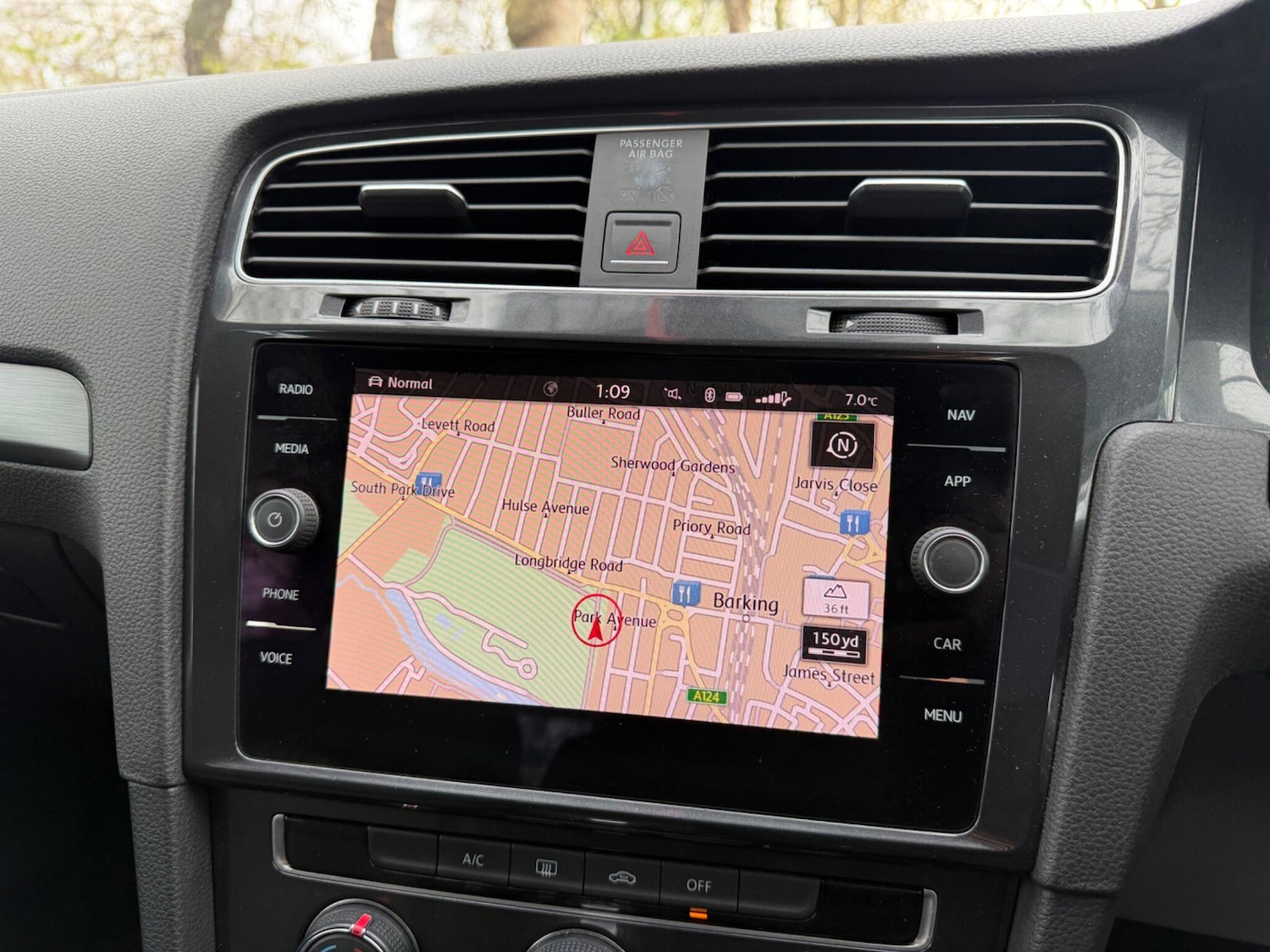 Used Volkswagen Golf 2017 for sale - 76688560: Photo 13