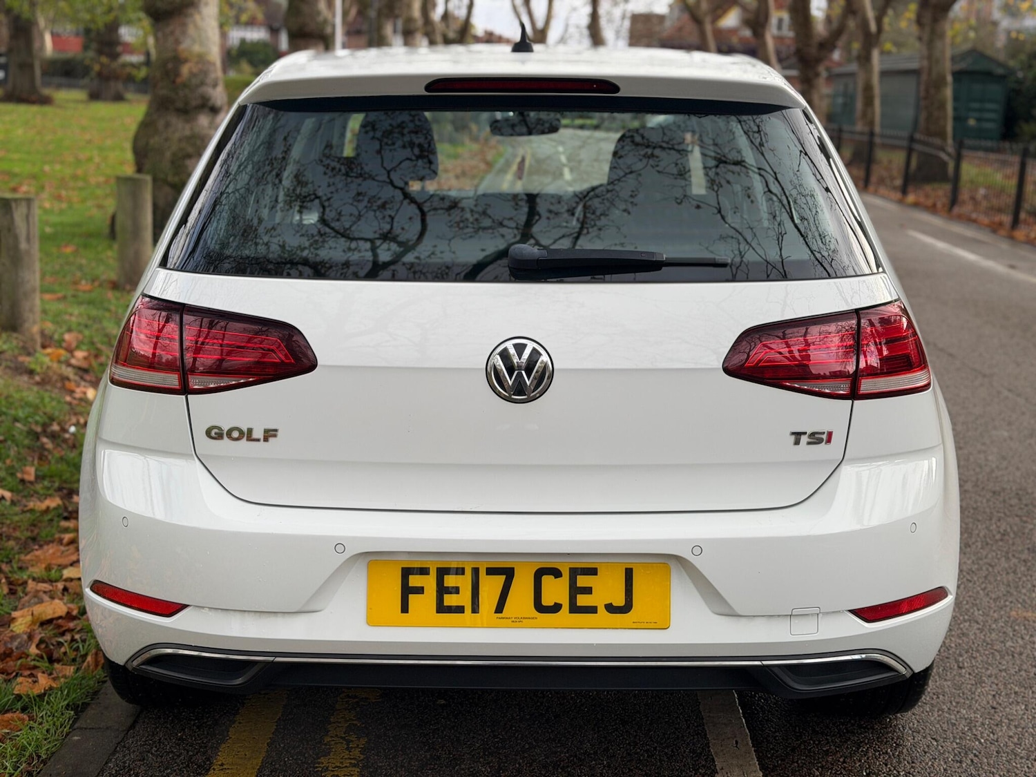 Used Volkswagen Golf 2017 for sale - 76688560: Photo 17