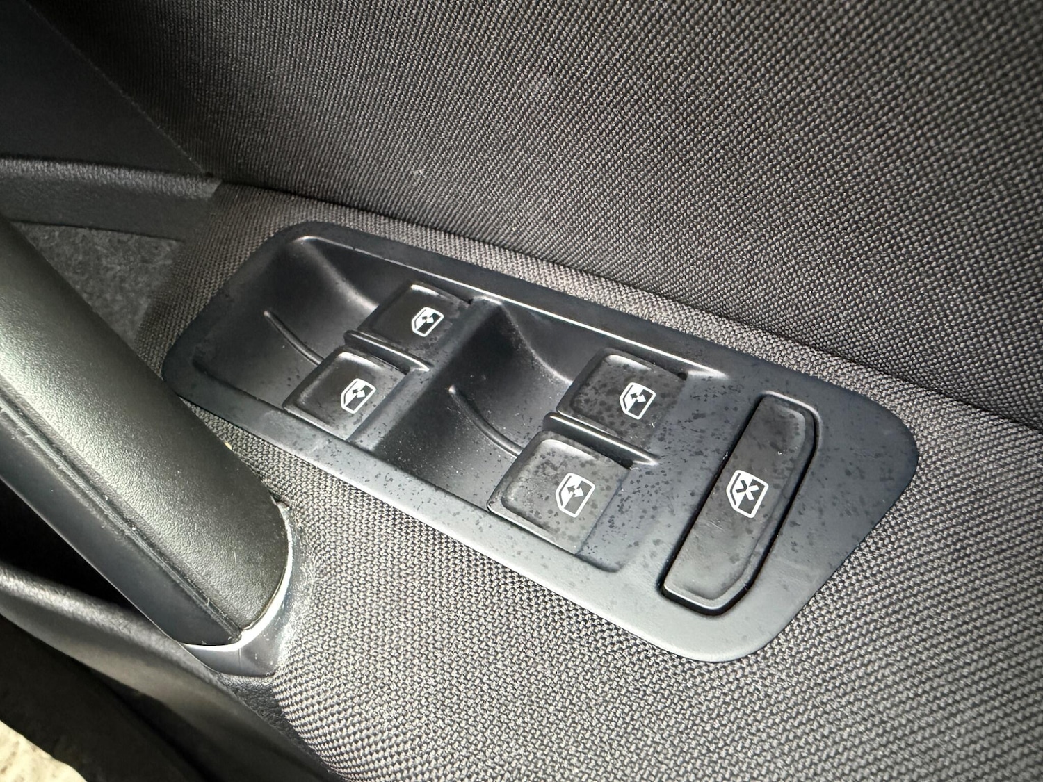 Used Volkswagen Golf 2017 for sale - 76688560: Photo 21